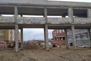 Руководству Великих Лук поручено ускорить строительство школы (ФОТО)