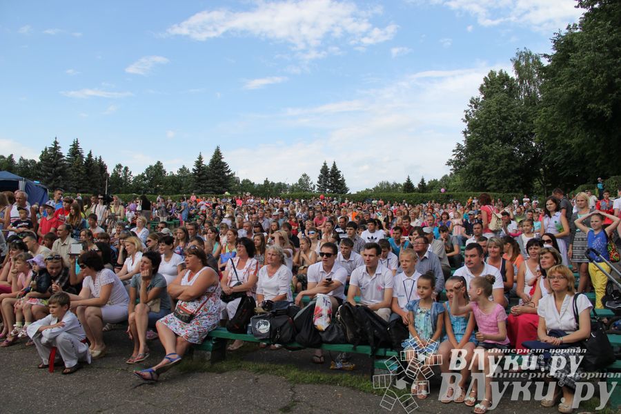 Открытие 19-й Международной встречи воздухоплавателей в Великих Луках