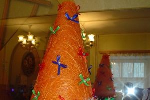 Сберечь зеленую ель призвали участники ежегодной акции Дома детского творчества