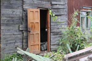 Великие Луки: ломать - не строить