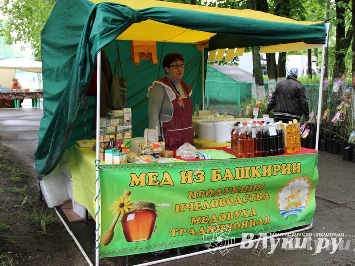 В Пскове проходит 22-ая универсальная выставка (фото)