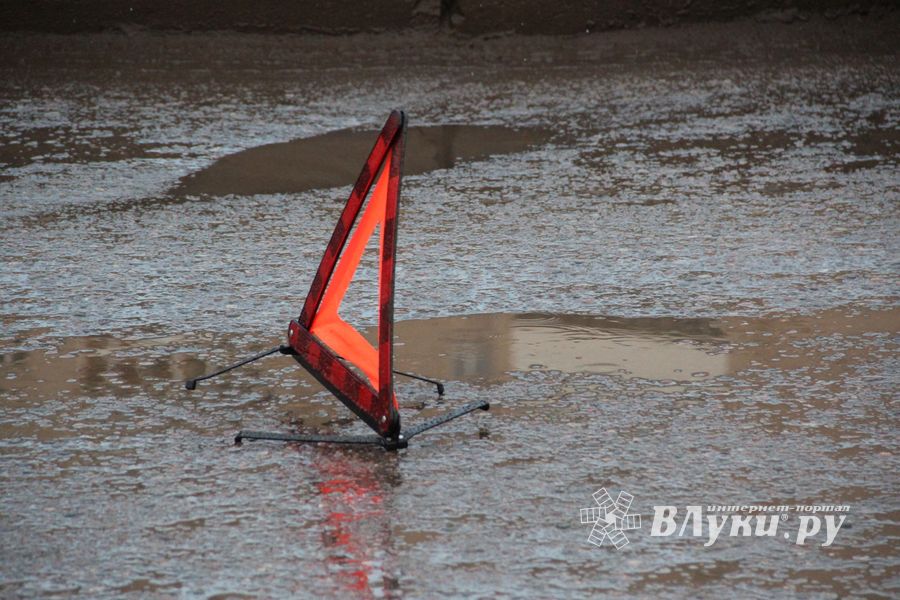 ФОТОФАКТ: ДТП на «кольце» в Великих Луках