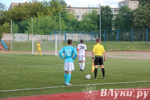 В Великих Луках состоялся матч «Луки-Энергия» — «Звезда» (Санкт-Петербург)