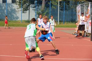 В Великих Луках прошли спортивные мероприятия, приуроченные ко Дню физкультурника (ФОТО)