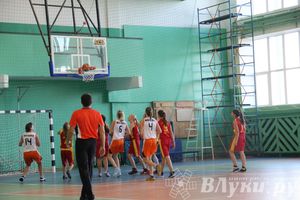 Кубок г. Великие Луки 2014 по баскетболу (фото)