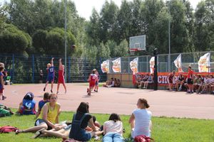 В Великих Луках прошли спортивные мероприятия, приуроченные ко Дню физкультурника (ФОТО)