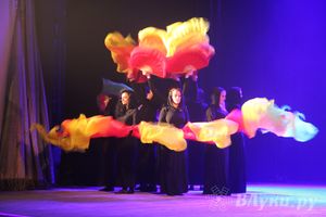  В ДК им. Ленина состоялся отчетный концерт студии восточного танца «Восточные сладости» (фото)