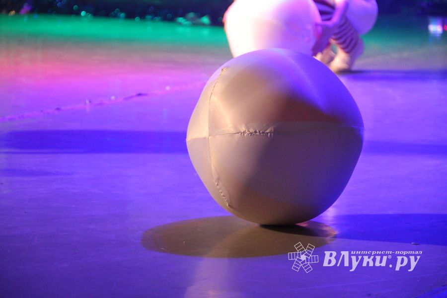 В ГДК им. Ленина встречают Новый год (ФОТО)