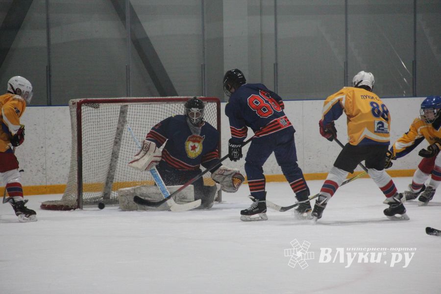 ХК «Луки-Экспресс» обошла псковскую «Гвардию» по буллитам (ФОТО)