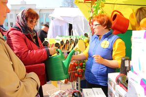 СТЦ «СтройСам» порадовал великолучан на универсальной ярмарке «Весна-2018» (ФОТО)