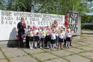 Воспитанники детского сада №23 почтили память воинов-заводчан (ФОТО)