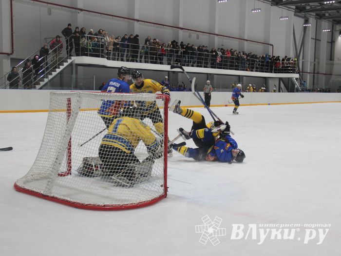 Великолучане одержали победу над псковским «Беркутом» (ФОТО)