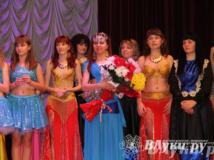 Танцевальный концерт «Восточные краски осени» прошел в музыкальной школе