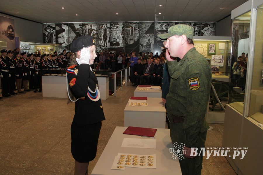 Великолукские кадеты принесли присягу (ФОТО)