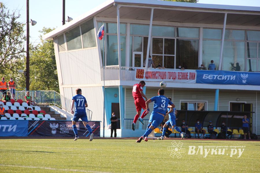 Футбол (ФОТО)