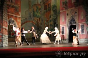 Санкт-Петербургский музыкальный театр представил зрителям мюзикл «Труффальдино из Бергамо» (фото)