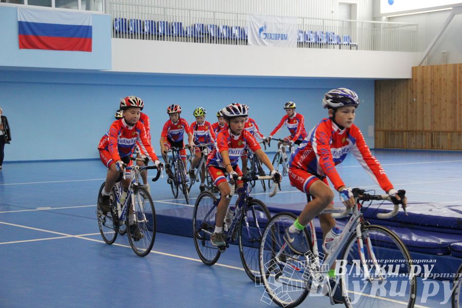 Открытие спортивно-оздоровительный комплекс «Стрелец» (фото)