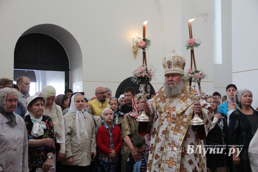 Освящение Храма святителя Тихона, Патриарха Всероссийского, святых Новомучеников и Исповедников Российских (ФОТО)