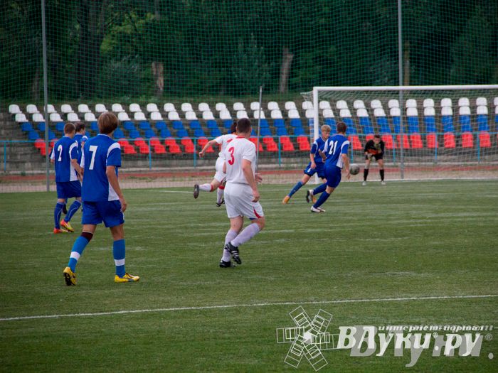 Футбольный матч «Экспресс-2» — «КПРФ»