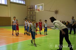 Великолукские баскетболисты стали победителями междугородних соревнований по баскетболу