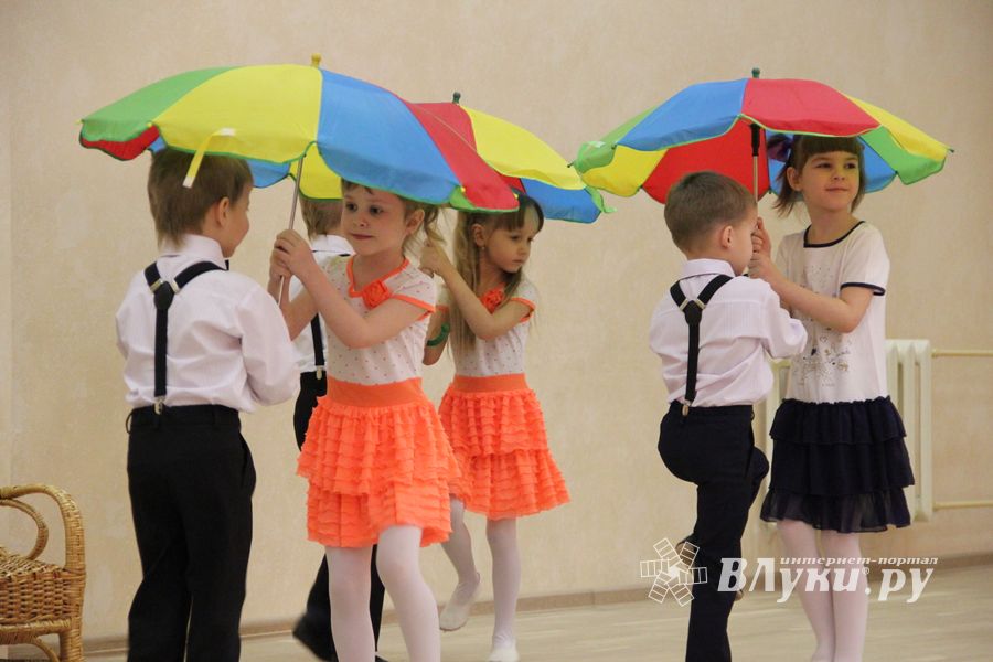 В Великих Луках выбрали «Воспитателя года» (ФОТО)