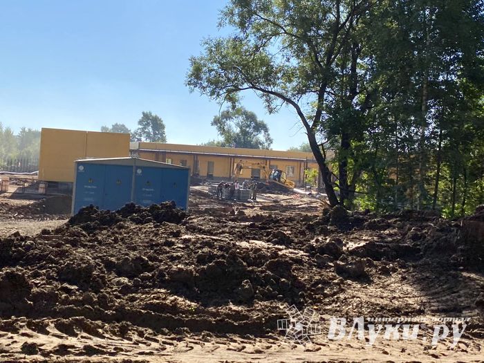 Будущий госпиталь «обзавелся» стенами (ФОТО)