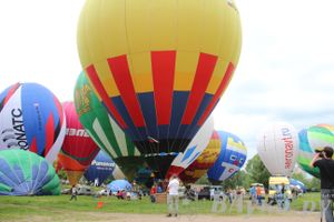 Открытие 18-й Международной встречи воздухоплавателей в Великих Луках (часть 2)