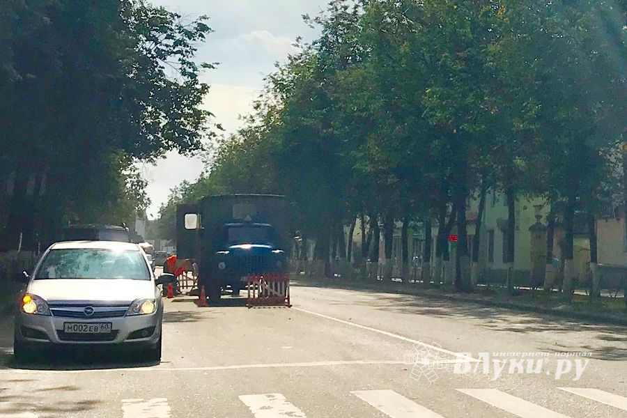 Фотофакт: ремонт на проспекта Ленина