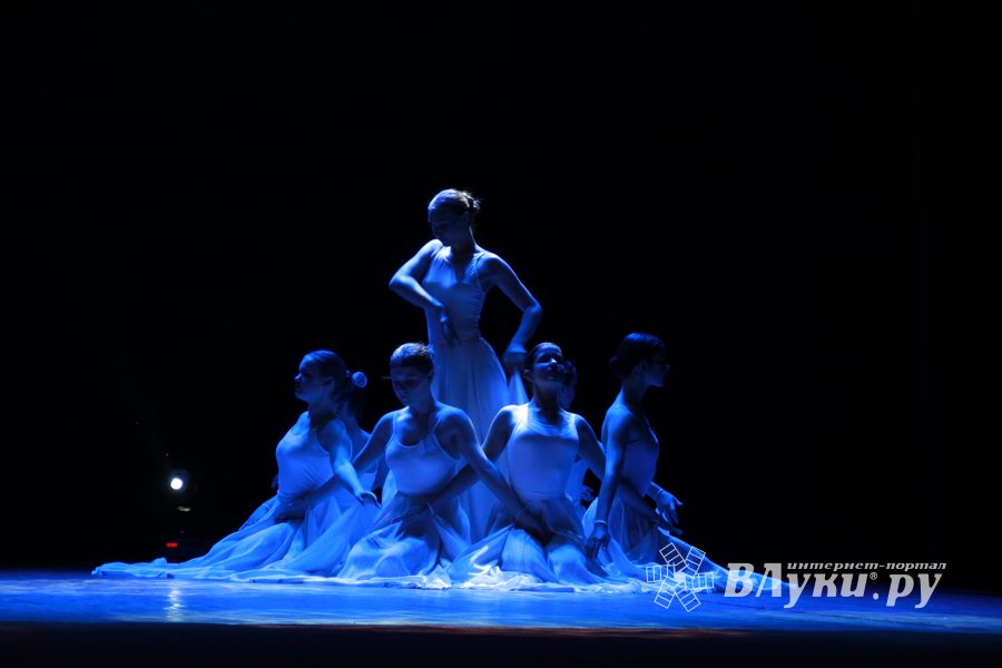 В ДК ЛК состоялся итоговый концерт фестиваля «Великолукская веснянка» (ФОТО)