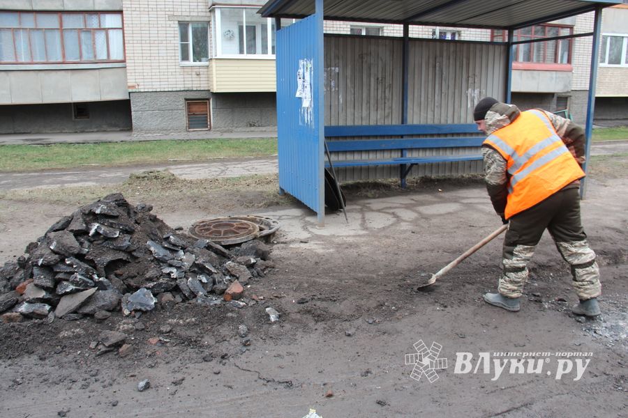Улица Холмская закрылась для движения (ФОТО)