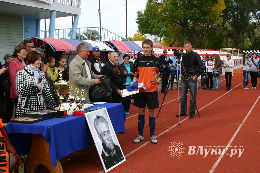 Команда школы №2 стала сильнейшей на турнире памяти М.Ф.Хренова