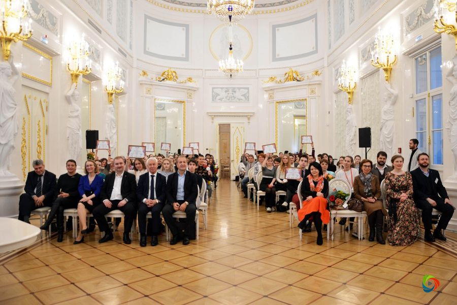 Великолукский «Летний дождь» привез диплом с международного конкурса (ФОТО)