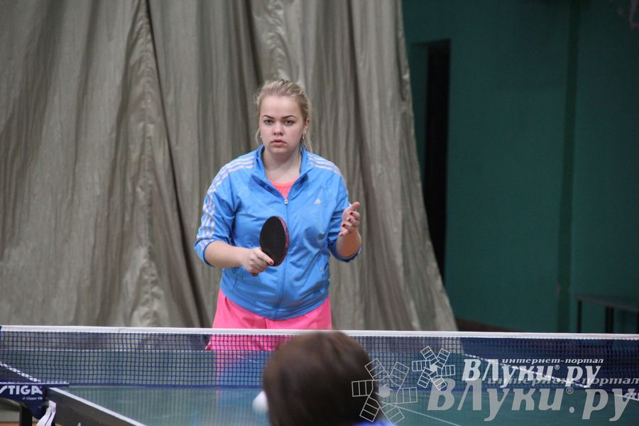 В Великих Луках прошло Первенство города по настольному теннису (фото)