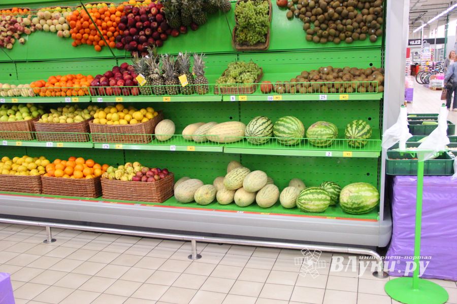 В Великих Луках проверили бахчевые (ФОТО)