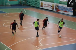 В Великих Луках продолжается первенство города по мини-футболу (фто)