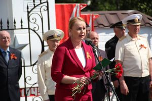 В Великих Луках прошел торжественный митинг в честь 9 мая (ФОТО)