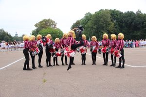 В Великих Луках проходит ​Международный фестиваль-конкурс среди мажореток и барабанщиц (ФОТО)