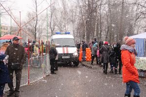 В Великих Луках сожгли Масленицу (фото)