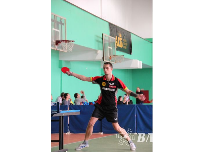 Настольный теннис