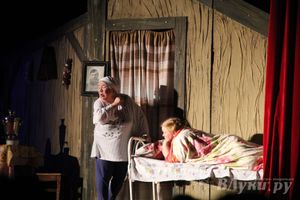 Народные артисты России выступили в Великих Луках (фото)