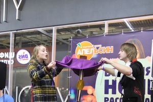 В ТЦ «Апельсин» прошла весенняя ночь распродаж