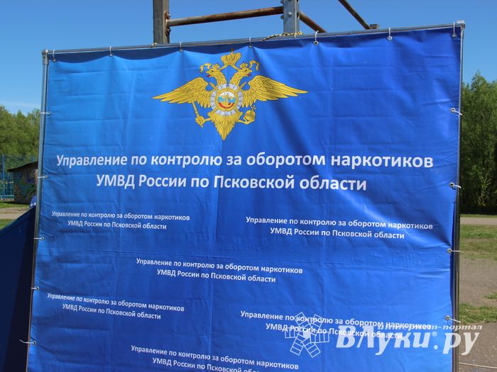 Спецназ «разгромил» на Дятлинке «банду»