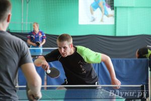 Настольный теннис. Лучший из великолучан лишь шестой