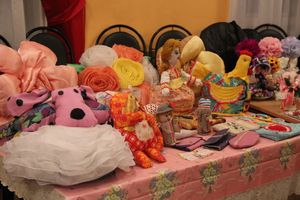 В Великих Луках состоялась презентация творческого объединения мастеров декоративно-прикладного искусства «Калейдоскоп» (фото)