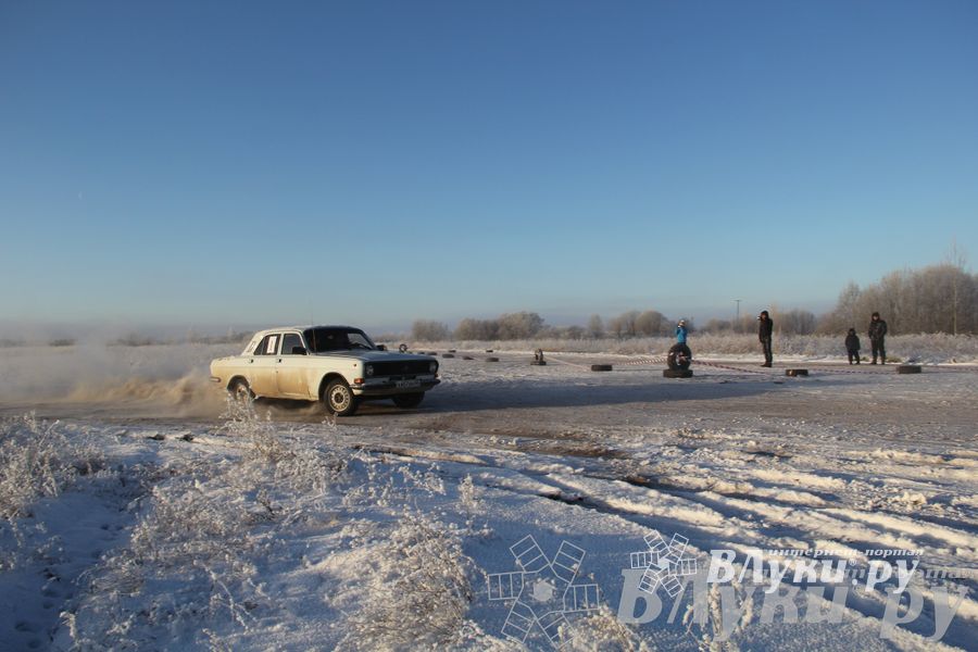 VI этап первенства Великие Луки - Новосокольники по автомобильному многоборью