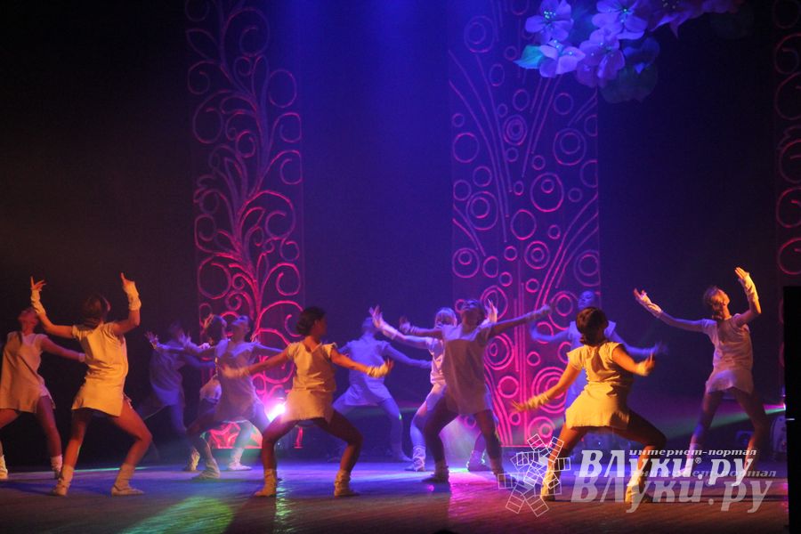 Концерт музыкального театра «Трубадур» «Танец — это маленькая жизнь...» (фото)