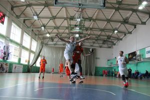 Великолучане — серебряные призеры межрегионального турнира ветеранов баскетбола (ФОТО)