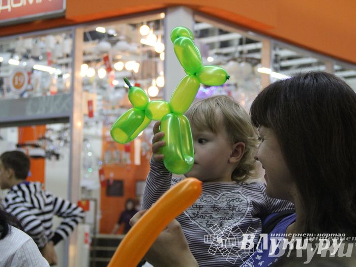 Торговый центр «Апельсин» отметил День рождения