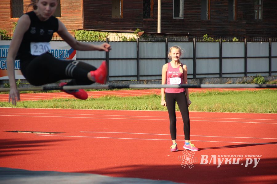 В Великих Луках продитят соревнования «Шиповка юных» (ФОТО)