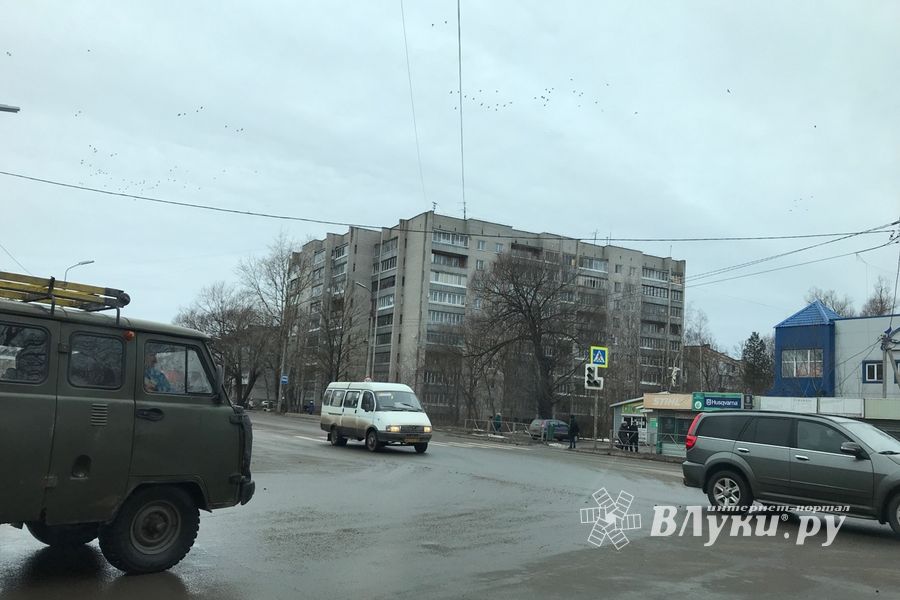 Возле автовокзала не работает светофор